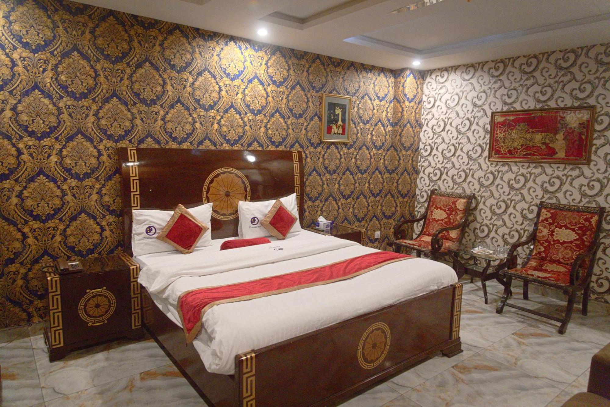 Premier Inn Johar Town Lahore Exterior foto