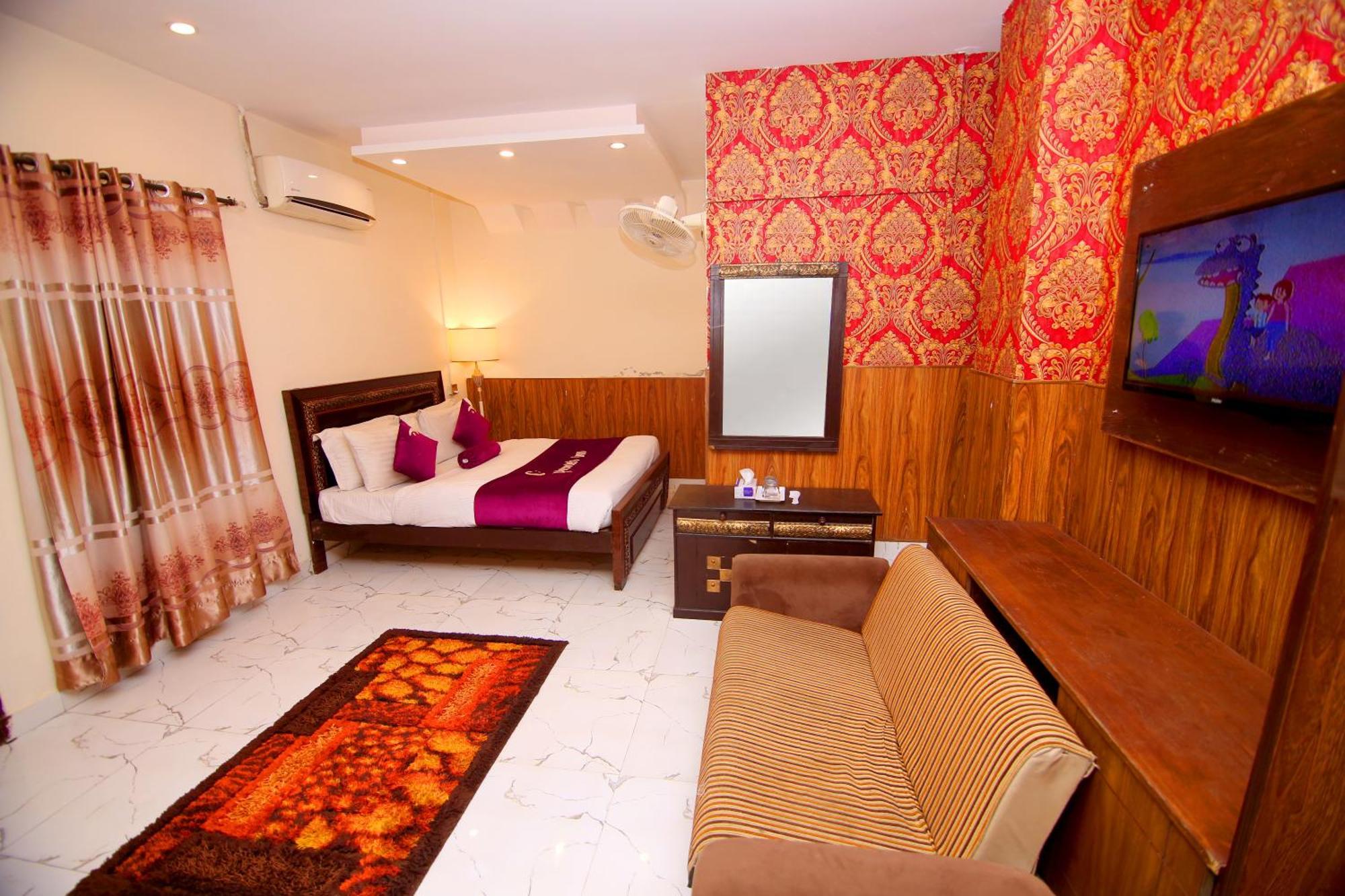 Premier Inn Johar Town Lahore Exterior foto