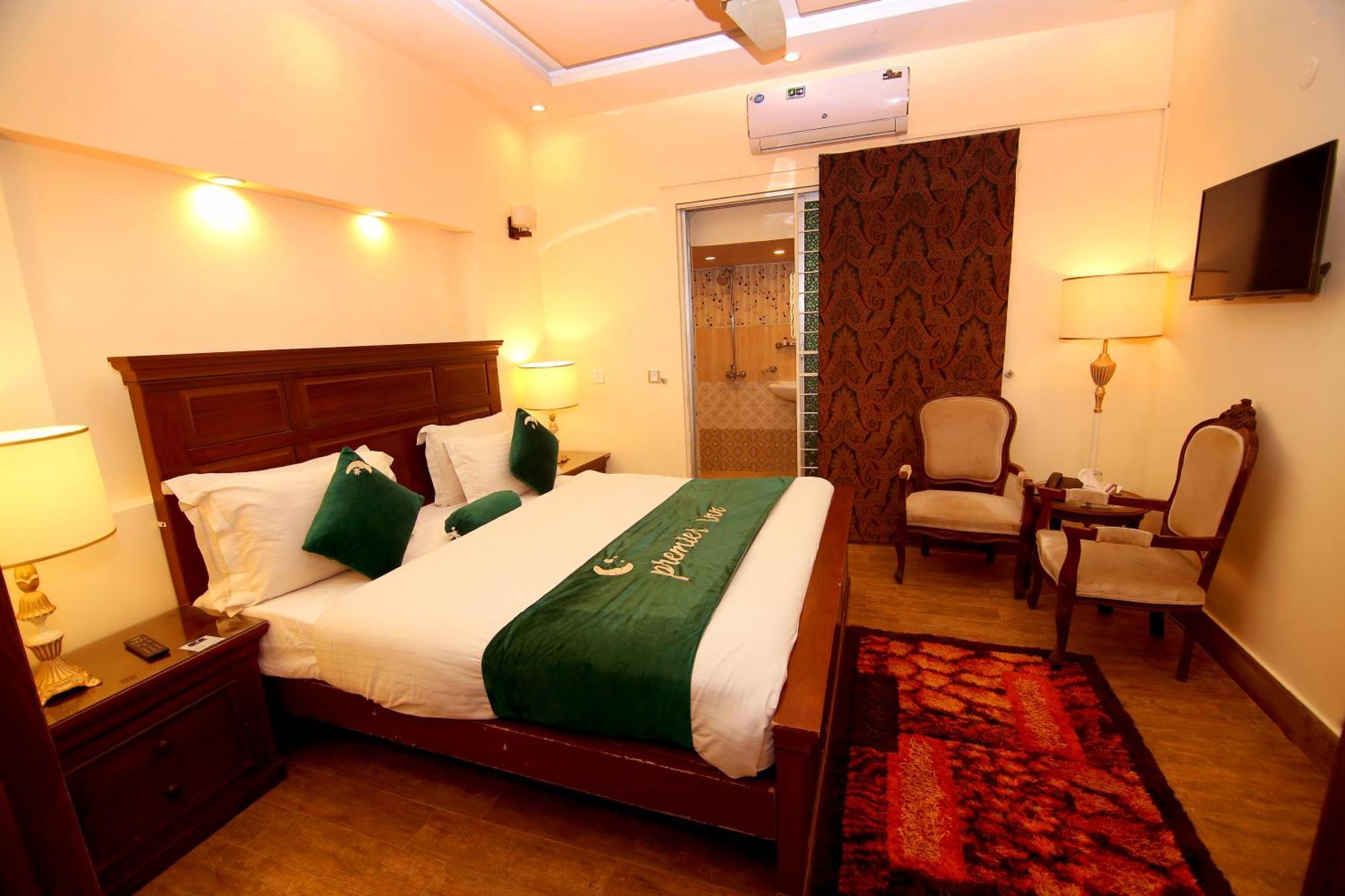 Premier Inn Johar Town Lahore Exterior foto